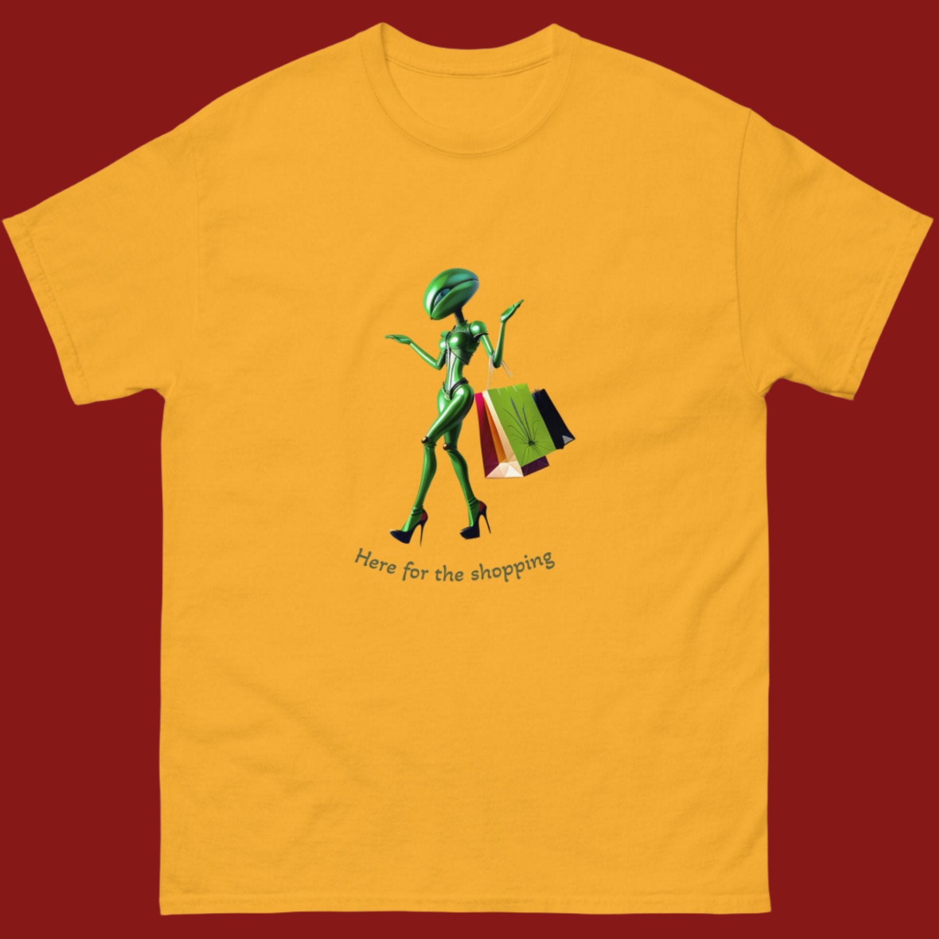 Alien shopping T-shirt