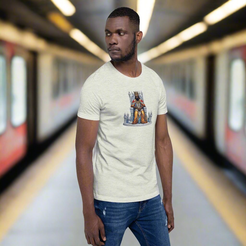 King Unisex t-shirt